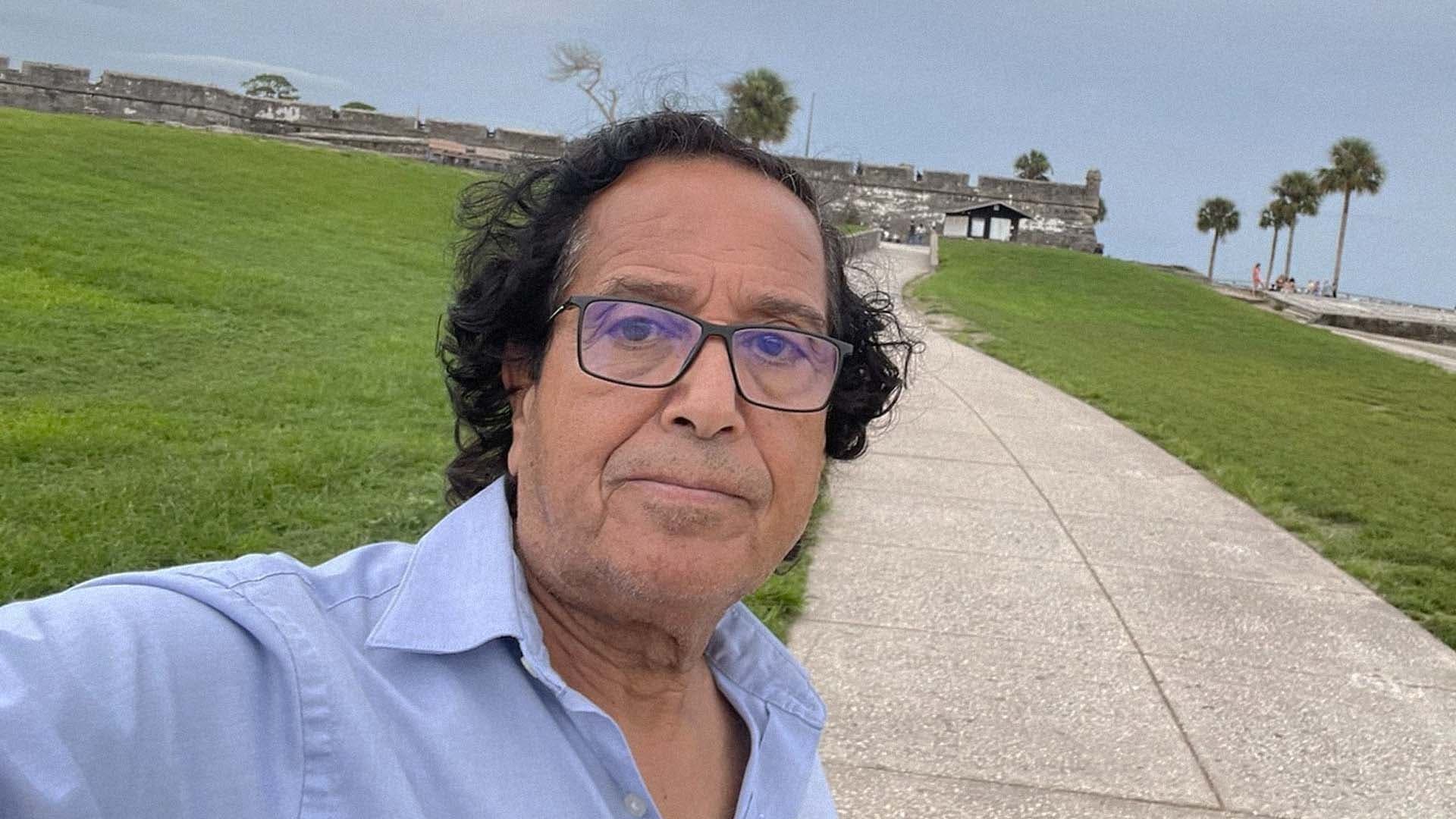 صورة السعودية تحكم على مُغرّد مزدوج الجنسية بالسجن ١٦ عاماً عن جوازه السعودي و١٦ عاماً منع سفر عن جوازه الأميركي